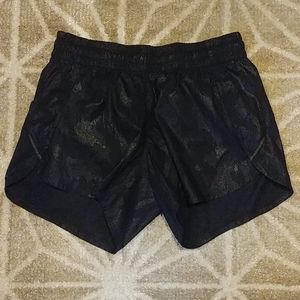 Athleta 4in running shorts